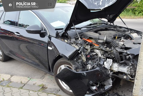 nehoda v prievidzi3