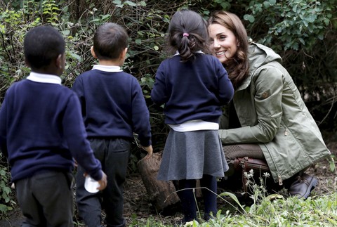 Vojvodkyňa Kate v Paddingtone