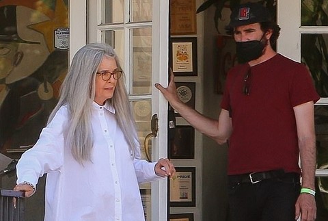 41206274-9425767-image-m-97_1617253401511