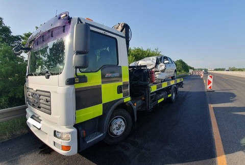 Vodiči, pozor. Diaľnica D1 je pre nehodu v jednom smere uzatvorená