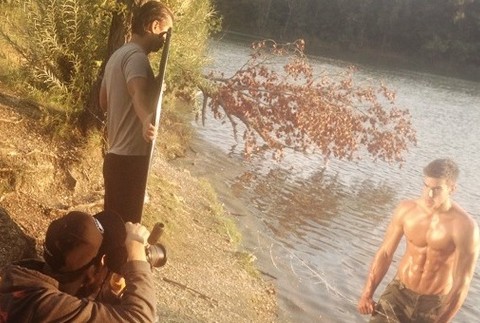 Mister Manhunt Adam Bárdy zákulisie fotenia