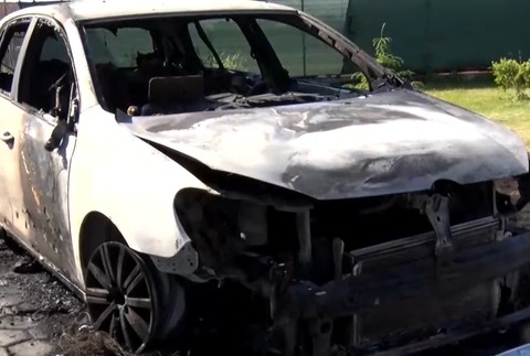 požiar farárovho auta 