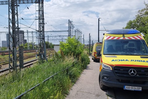 Podkolibská ulica - Vlak zrazil človeka (3)