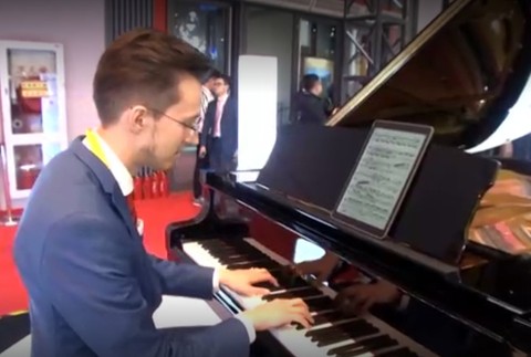 Autá budúcnosti či klavír. Čínske Expo ponúka nekonečné možnosti