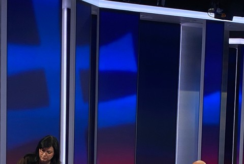 Politika 24 s Gröhlingom 8