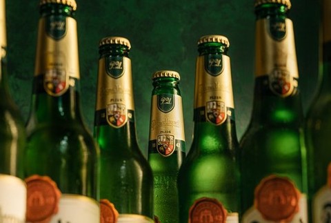 Vratná sklenená fľaša je najekologickejším spôsobom, ako si vychutnať balené pivo