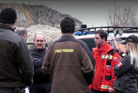 Muž poslal znepokojujúcu SMS a zmizol. Pátralo po ňom 40 policajtov