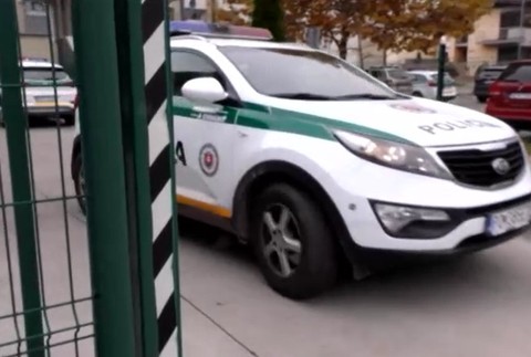 Muž sa mal pokúsiť znásilniť 60-ročnú ženu z Humenného. 