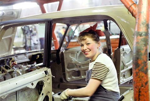 Unikátne snímky z výroby žigulíku (3)