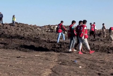 [multi] VN Čierne skrinky 1405