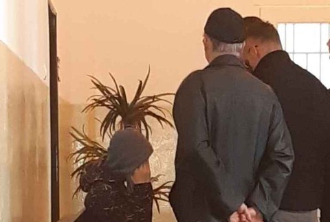 Krajský súd rozhoduje o verdikte pre 14-ročného chlapca, ktorý mal bodnúť svojho kamaráta