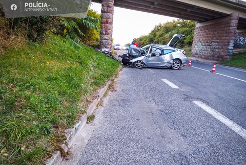 nehoda pri Nitre