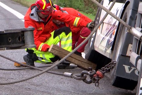 Prevrátený kamión