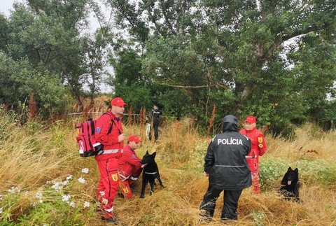 37-ročnú žena z obce Šúrovce našli bez známok života
