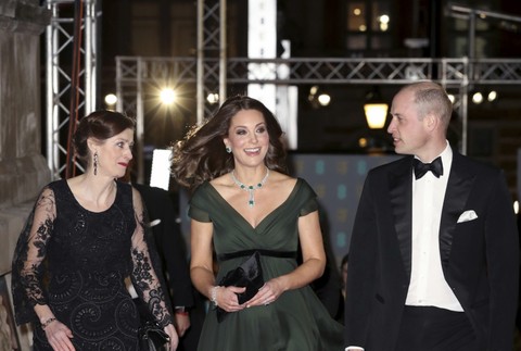 Príchod kráľovského páru