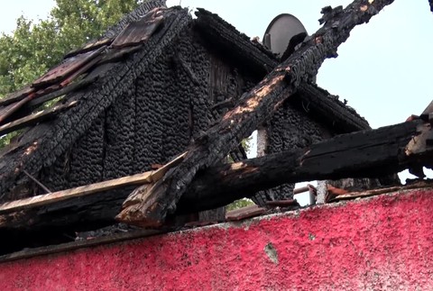 [multi] Zhoreny v dome. 929