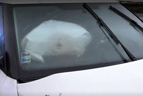 Šesť nehôd za tri hodiny. Poľadovica sa vypomstila viacerým vodičom