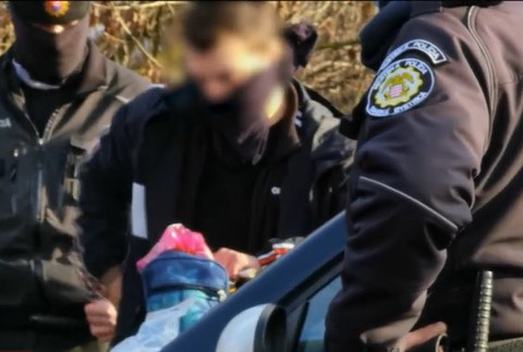 V Banskej Bystrici vyčíňal nebezpečný muž.