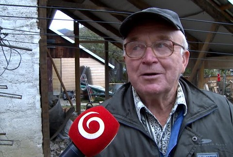 Granáty na záhrade2561