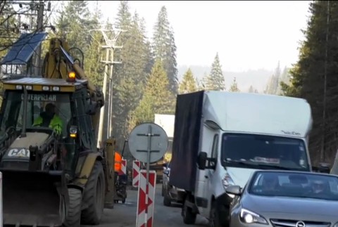 Predsviatočný zhon zhustil dopravu na poľsko-slovenskej hranici. Nákupnú turistiku obmedzujú opravy ciest