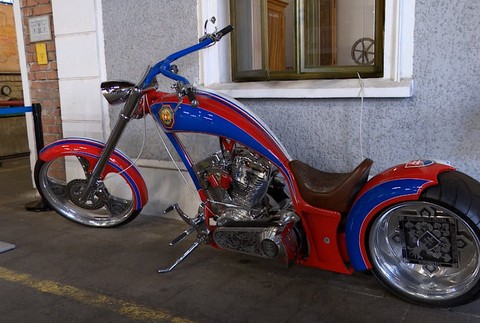 Motorka skomplikovala majetkové priznanie exministra Kaliňáka. Hrozí mu pokuta aj keď je v múzeu