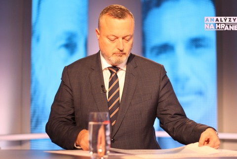 Analýzy Na hrane s ministrom Milanom Krajniakom