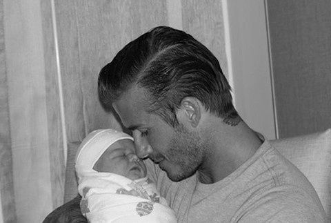 Harper Seven Beckham otec
