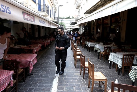 Prestelka v Aténach