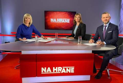 3b9033b9-9b96-4512-a77d-e9f7b8573e94