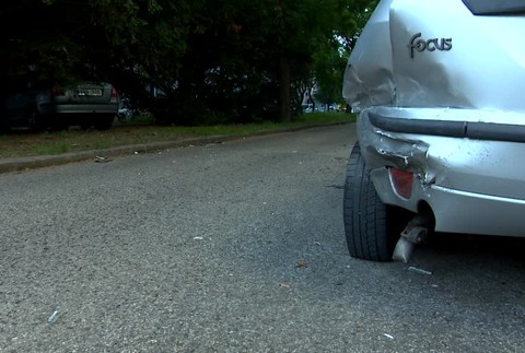 Policajnú naháňačku ukončil až náraz do stromu. Šofér už pozná trest