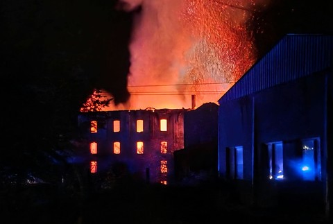Požiar historickej budovy v Plešivci