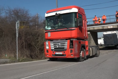 dopravna nehoda kamion 