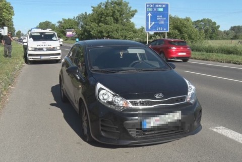 V Michalovciach auto zrazilo 11-ročného chlapca (2)