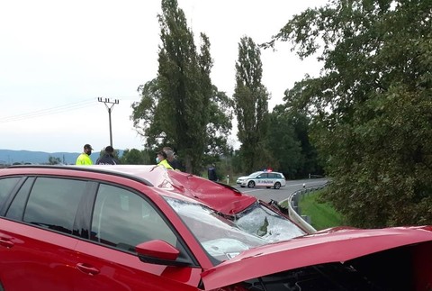  Pri obci Nacina Ves vyhasol život mladého motorkára.
