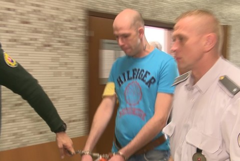 Rastislav tvrdí, že počuje hlasy. Verdikt súdu sa aj napriek tomu nezmenil