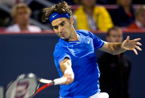 Federer na turnaji APT v Montreale_Tsonga