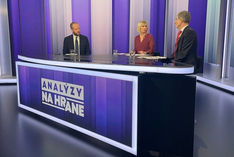 Analýzy Na hrane s Victorom Breinerom a Petrom Weissom