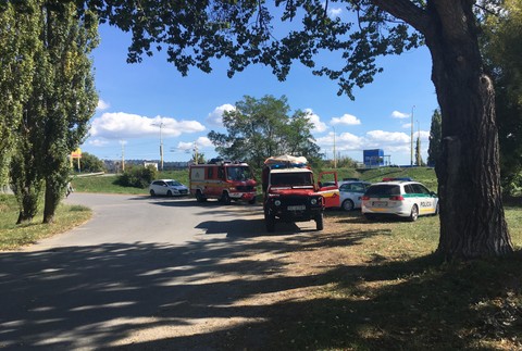 Tragická nehoda na rybačke. Dvaja muži sa utopili 