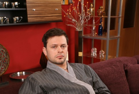 Alexander Bárta ako Milan Kordiak