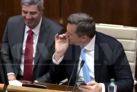 VIDEO: Ako sa Bugár s Dankom zabávali počas voľby ústavných sudcov