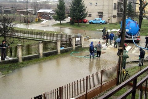 povodeň tekovské nemce2