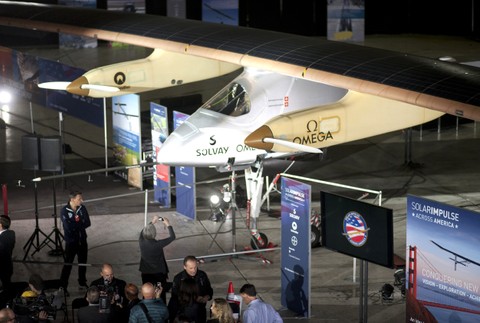 Solar Impulse solárne lietadlo poháňané slnečná energia