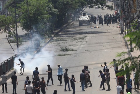 Bangladesh_Campus_Violence510107058725