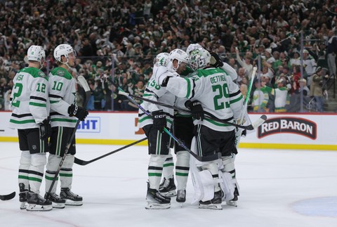Stars_Wild_Hockey306161
