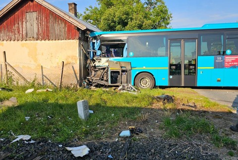 nehoda vlak autobus (2)