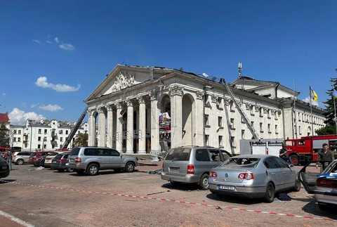 Ukrajina Rusko Černihiv útok obete zranení vojna na ukrajine (6)