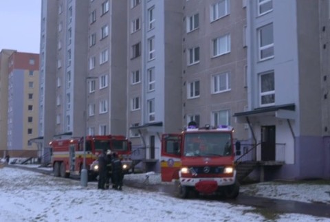 Hrozivý požiar bytovky v Dolnom Kubíne.