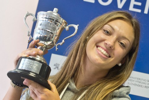 2februar2015_Tenis_Mihalikova_Molcan_TK_2221111