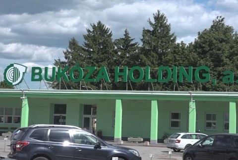 Bukóza holding (2)
