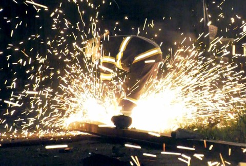 nehoda kamióny Nová Baňa 17